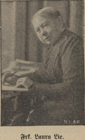 Laura Lie faksimile 1907.png