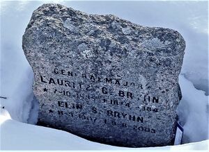 Lauritz Guttorm Bryhn gravminne.jpg