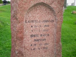 Lauritz Johnson gravminne Nøtterøy.jpg