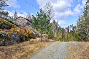 Leirsund Nilserudveien 240427.jpg