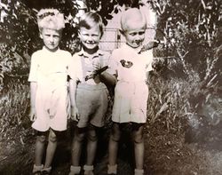 Lekekamerater under krigen. Arild Ekra, Leif Holst, Per Hoel.