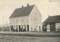 Lena stasjon (1902). Foto: Postkort