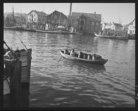 292. Leverbåt, Henningsvær - no-nb digifoto 20151126 00013 NB MIT FNR 09874.jpg