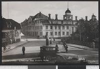 137. Lillehammer. Lilletorvet med Victoria Hotel - no-nb digifoto 20151130 00211 bldsa PK35807.jpg