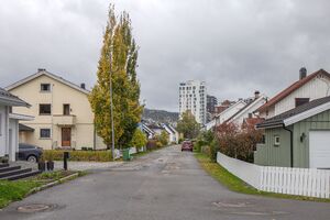 Lillestrøm Ole Bulls gate B 221010.jpg