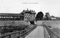 Lillestrøm stasjon på Hovedbanen, år 1900. (kilde: Akershusmuseet).