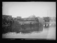 90. Lillestrømmen, Det væltede Lokomotiv 1916 - no-nb digifoto 20160304 00324 NB NS NM 08722.jpg