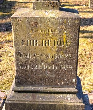 Livmedicus Christopher Peder Budde gravminne.jpg