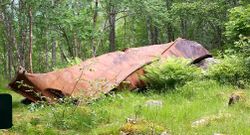 Restane av turistbåten «Lodalen» i 2015. Foto: Jarl V. Erichsen (2015).
