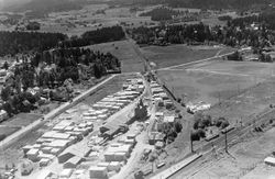 Traseen for Losbylinja ved avgreningen fra Fjellhamar. Banen ble nedlagt under krigen, men er i 1955 fortsatt godt synlig.