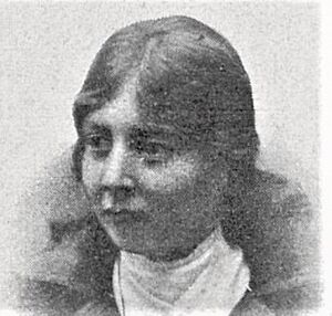 Louise Gram Qvam lege.jpg