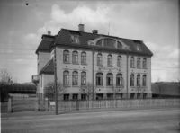 Nr. 6: Nybygg for Sebbelows Stiftelse fra 1903, arkitekt Ove Ekman. Foto: Severin Worm-Petersen/Norsk Teknisk Museum (1910–1920).