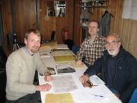 Møte med Fortidsminneforeningens Ole Jakob Holt, her til venstre.