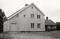 26. Majorbø. Bø med Veierud, Telemark - Riksantikvaren-T165 01 0090.jpg