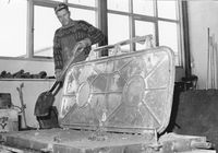 13. Marcussens Metallstøperi -skipsdør.jpg