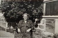 Maren Westli, hos Wiger, Fåberg 1955. Foto: Else Wiger