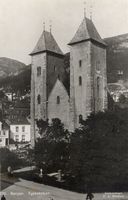 Mariakirkens vestfront. Foto: C.A. Erichsen