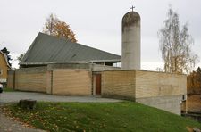 Mariakirken på Stabekk, sammen med Franz Wozak (1960). Foto: Karl Braanaas (2006).