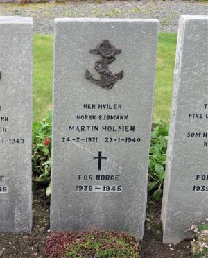 Martin Holmen grav Kirkwall.jpg