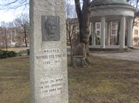 Bauta over Mathias Stoltenberg i Stoltenbergparken i Tønsberg (1971). Foto: Stig Rune Pedersen (2012).