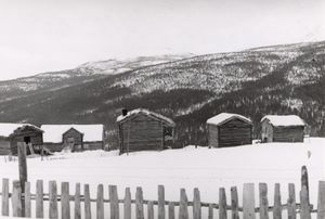 Megarden, Oppland - Riksantikvaren-T126 01 0101.jpg