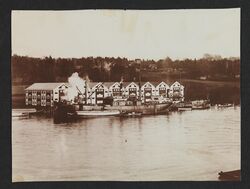 Menstad Foto: Nasjonalbiblioteket