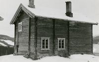 15. Midtbøen, Telemark - Riksantikvaren-T168 01 0149.jpg