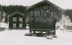 Midtbøen, Telemark - Riksantikvaren-T168 01 0152.jpg