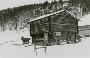 Midtbøen, Telemark - Riksantikvaren-T168 01 0153.jpg