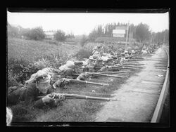 Militær_øvelse_-_no-nb_digifoto_20160209_00398_NB_NS_NM_00201