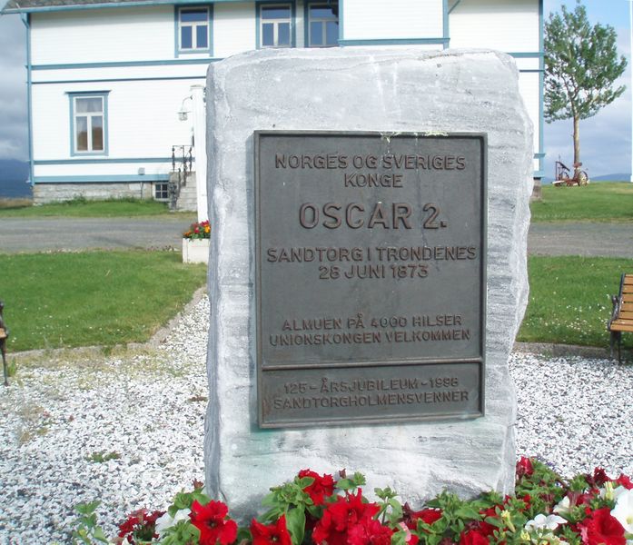 Fil:Minnestein Sandtorg.jpg