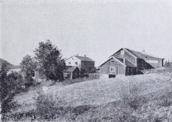 Mostue nedre i Sbb.JPG