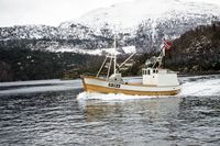 Her ser me båten på babordsida og ser då egnarhuset.