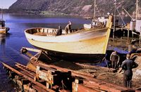 På renner lagt opp for høvet vert «Mot» sjøsett.