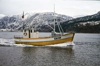 «Mot» er på prøvetur med flagget til topps og nermar seg ferdig.