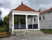 18. Musikkpaviljongen ved Kirketorget Kongsberg 2013.jpg