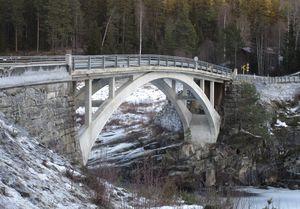 Mykstu bru Veggli 2016.JPG