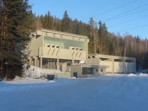 Mykstufoss kraftverk Veggli portalbygningen 2014.jpg