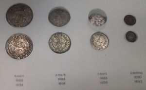 Myntverket mynter 1680-åra.JPG