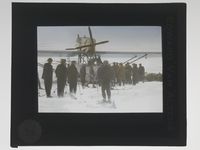 NPRA201. "N2"4 like før start på ferden nordover. Foto: Nasjonalbiblioteket