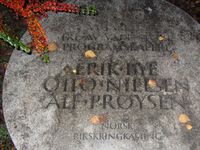 70. NRK Minnelund for Bye Nielsen Prøysen.jpg