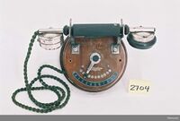 Hustelefon produsert i 1910.