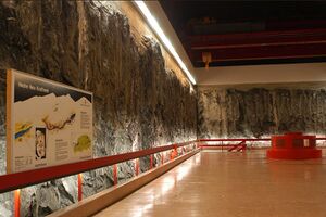 Nedre Nea kraftverk maskinhall.jpg