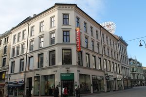 Nedre Slottsgate 17 i Oslo.JPG