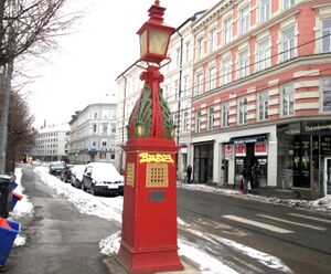Nedstigningstårn Frognerveien Eckersbergs gate Oslo 2013.jpg