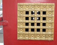 108. Nedstigningstårn Oslo detalj dør.jpg