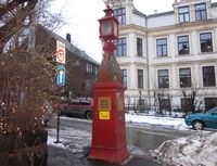 73. Nedstigningstårn ved Frognerveien Kruses gate Oslo 2012.jpg