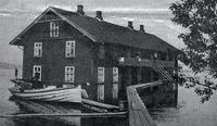 Nerdrumstrandens Arbeiderbolig under storflommen 1927.