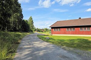 Nes Grisehusvegen 260704.jpg