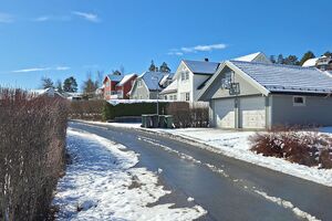 Nes Ilavegen 260404.jpg